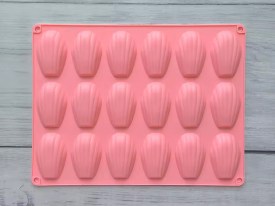 Molde silicona 18 madeleines chicas 